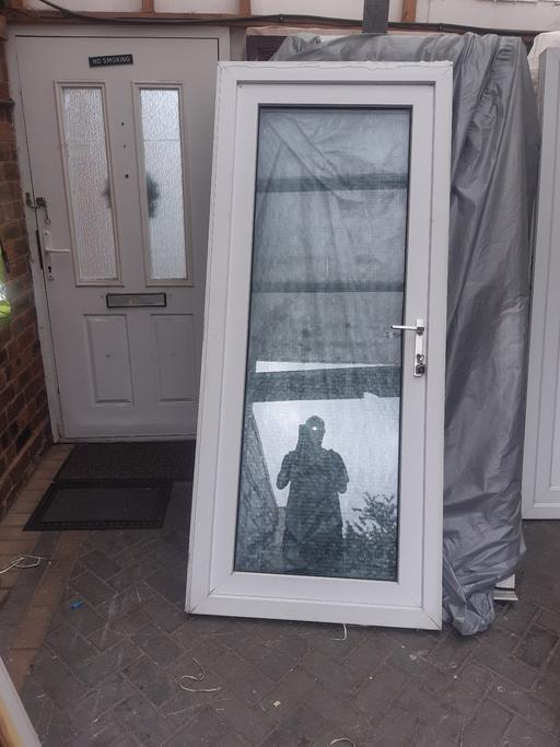 Buy & Sell Heath Town Wolverhampton - Photos for bak door or middle door frosty glass