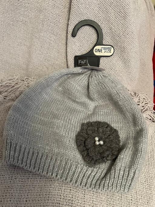 Buy & Sell Easington Lane Sunderland - Photos for Womens Hat From F&F ( New )
