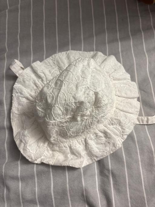 Buy & Sell Liverpool Knowsley - Photos for Marks and spencer baby hat