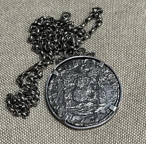 Buy & Sell New Eltham South East London - Photos for Silver 8 Reales From Hollandia Shipwreck coin