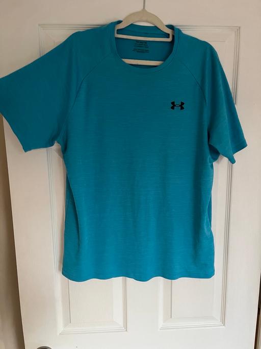 Buy & Sell Dunstable Central Bedfordshire - Photos for Blue under armour top
