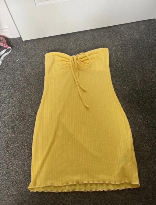 Buy & Sell Integra 61 North County Durham - Photos for yellow ribbed bandeau mini dress
