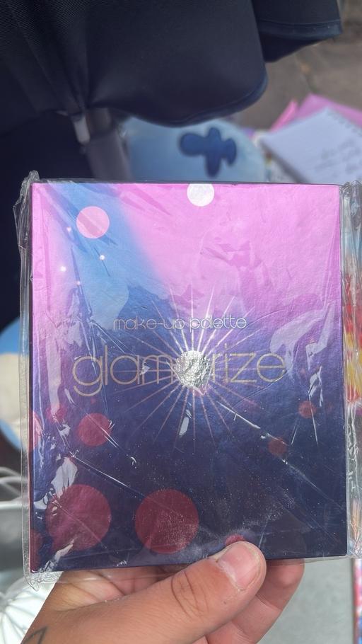 Buy & Sell Darlaston Walsall - Photos for Make up pallette
