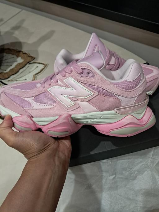 Buy & Sell Newbury West Berkshire - Photos for new balance 9060