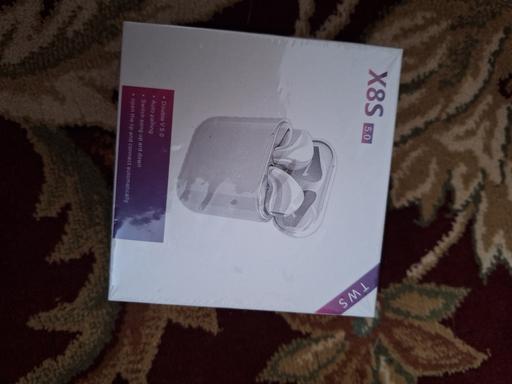 Buy & Sell Ettingshall Park Wolverhampton - Photos for New Ear phones