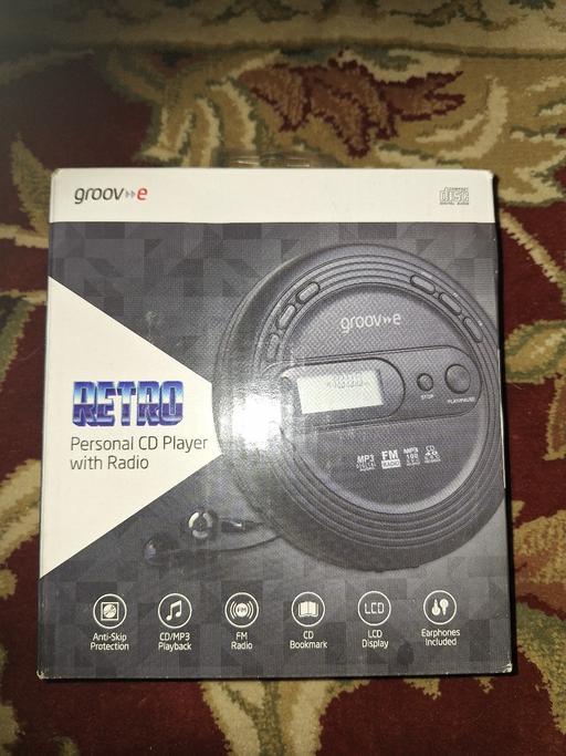 Buy & Sell Ettingshall Park Wolverhampton - Photos for New CD Player with Radio