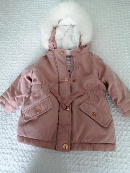 Buy & Sell Wednesfield Wolverhampton - Photos for 6/9mths Girls coat