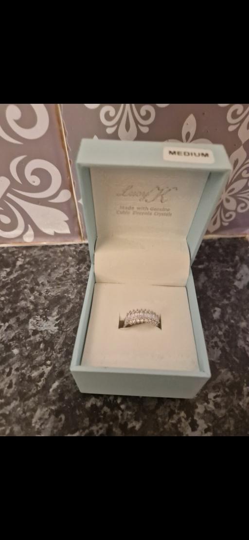 Buy & Sell Aylestone Leicester - Photos for brand new ring with genuine cubic zirconi