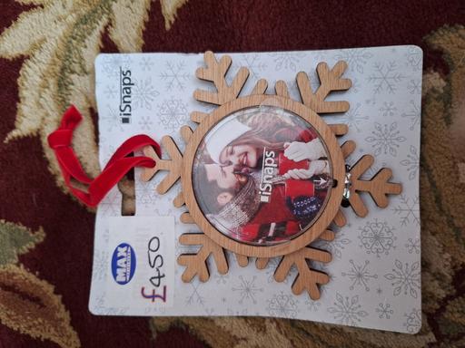 Buy & Sell Ettingshall Park Wolverhampton - Photos for New Wooden Snowflake Personalise Photo bubble