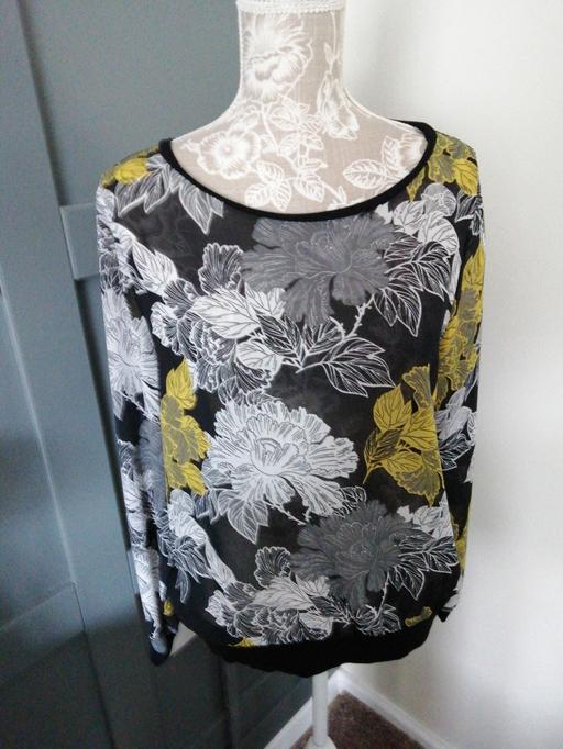 Buy & Sell Wednesfield Wolverhampton - Photos for ladies size *14*