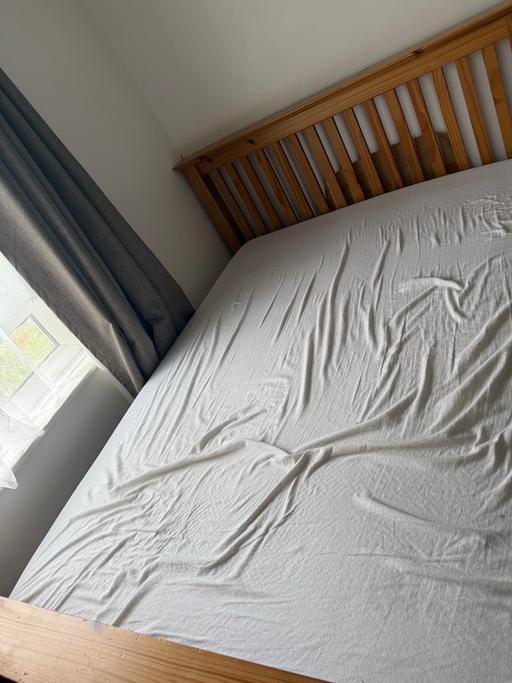 Buy & Sell Swiss Cottage North West London - Photos for Wooden double bed frame