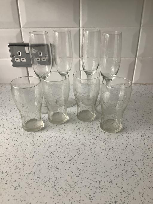 Buy & Sell Woodsetton Dudley - Photos for Old etched glasses