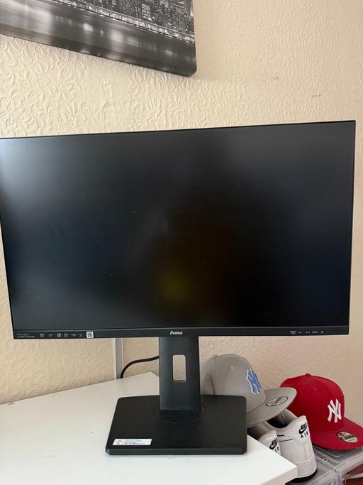 Buy & Sell Bartley Green Birmingham - Photos for 27” iiyama monitor