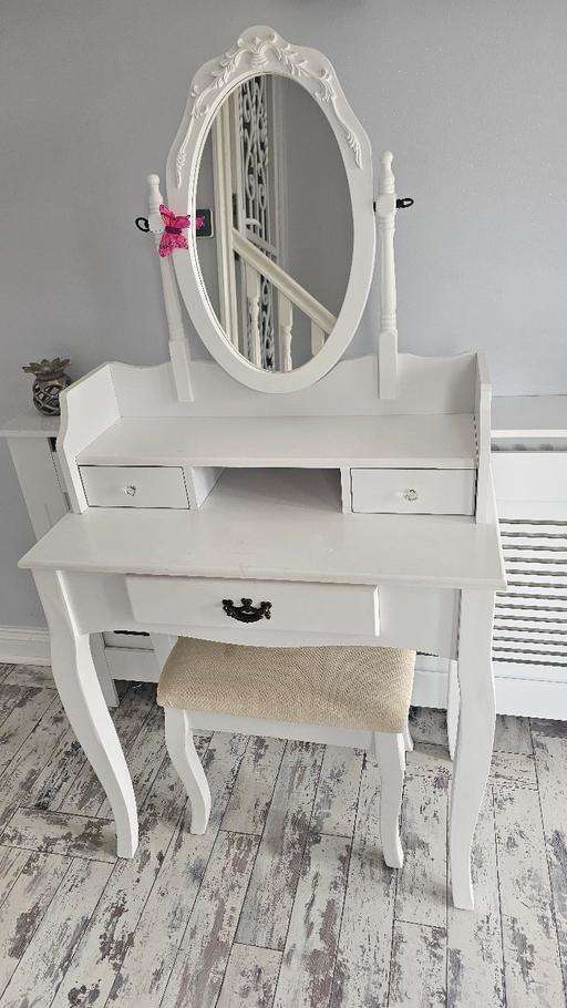 Buy & Sell Middleton Leeds - Photos for Vanity/Dressing Table with Mirror