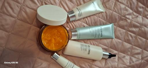 Buy & Sell Hednesford Cannock Chase - Photos for elemis skincare