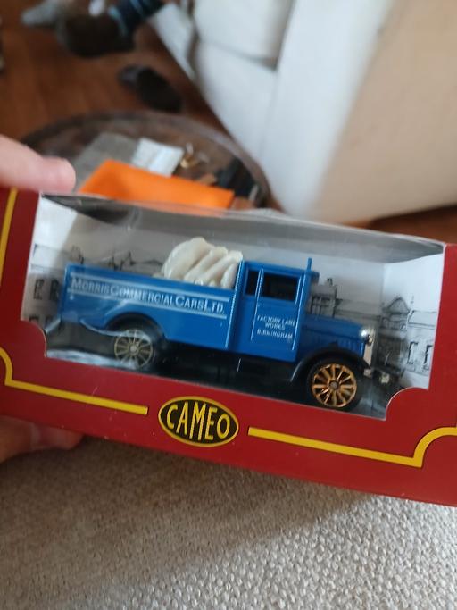 Buy & Sell Old Street East London - Photos for corgi cameo truck in box