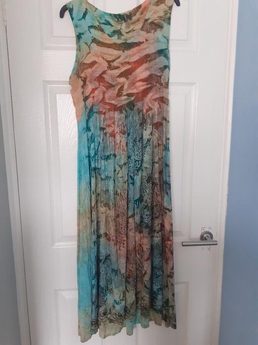 Buy & Sell Rowley Village Sandwell - Photos for dress