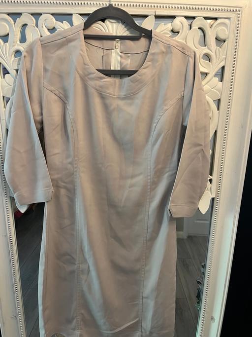 Buy & Sell Hunton Bridge Three Rivers - Photos for Tailored made dress