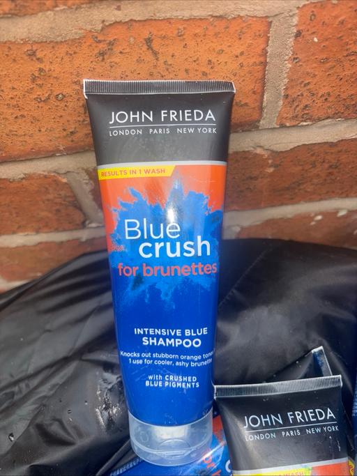 Buy & Sell Princes End Sandwell - Photos for Shampoo for brunettes
