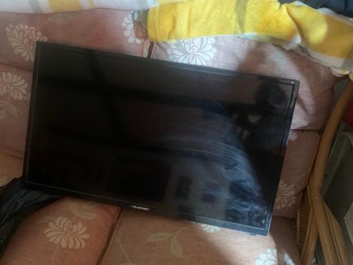Buy & Sell Southdene Knowsley - Photos for Smart tv