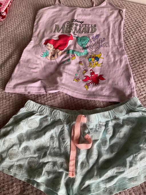 Buy & Sell Tipton Sandwell - Photos for Shorts and top