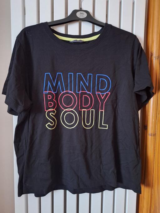 Buy & Sell Ettingshall Park Wolverhampton - Photos for M&S size 18 Tshirt