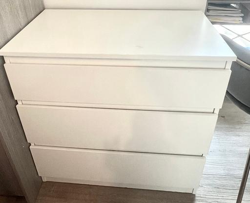 Buy & Sell Blackwall East London - Photos for Chest of drawers