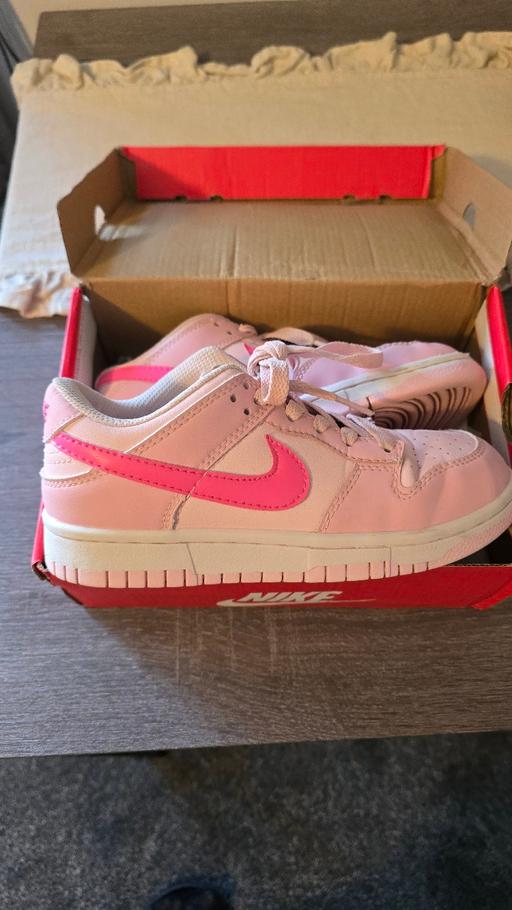 Buy & Sell Tipton Sandwell - Photos for nike dunks pink size junior 2.5 boxed