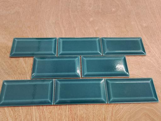 Buy & Sell Great Barr Birmingham - Photos for peacock crackle beveled wall tiles