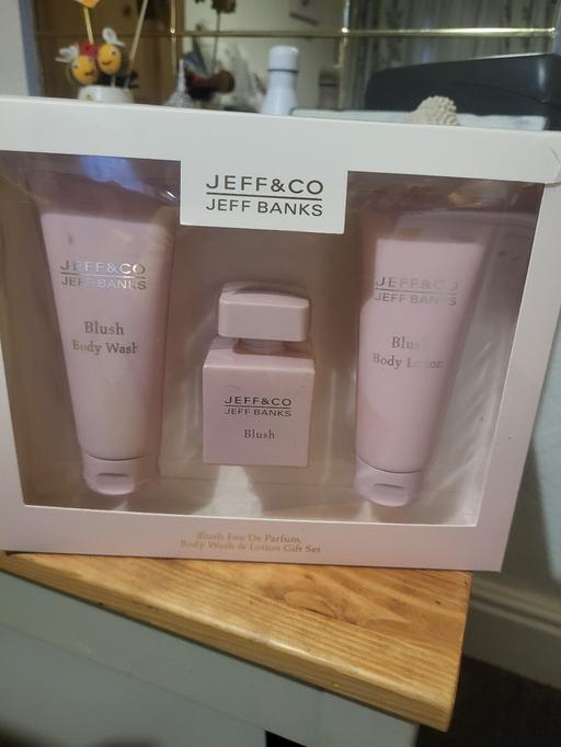 Buy & Sell Hoyland Barnsley - Photos for JEFF & CO BODY SET