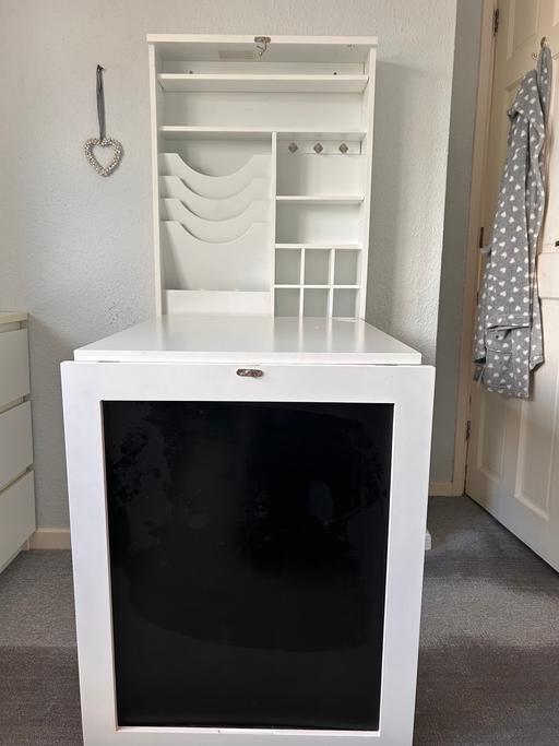 Buy & Sell Tonbridge Tonbridge and Malling - Photos for Wall mounted fold away desk. Pick up only