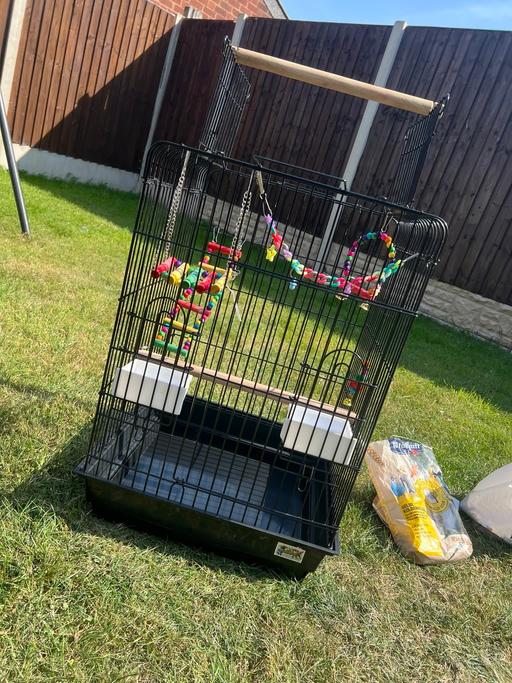 Buy & Sell Southall Ealing - Photos for Bird/Cage EXCELLENT CONDITION!