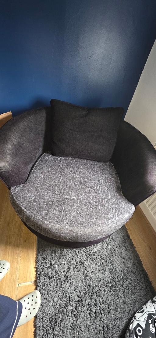 Buy & Sell Manvers Rotherham - Photos for black swivel chair