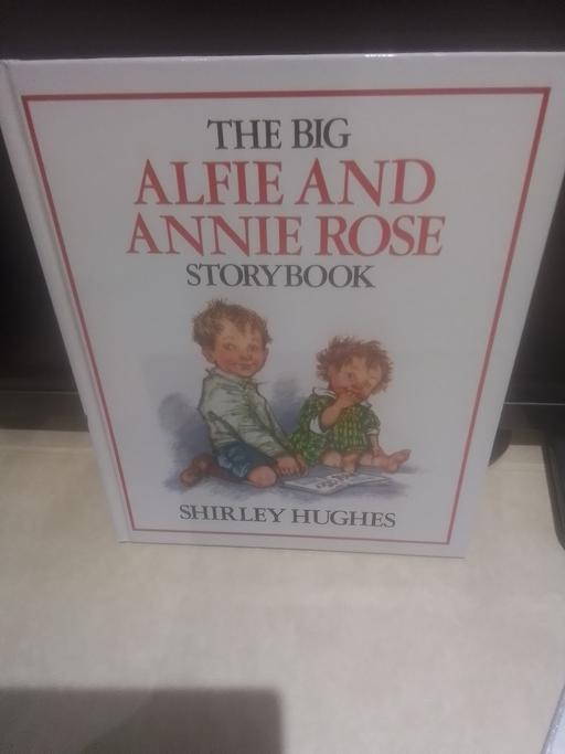 Buy & Sell Streetly Walsall - Photos for BRAND NEW BOOK