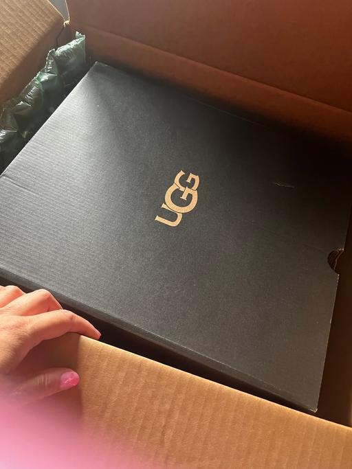 Buy & Sell Wednesbury Sandwell - Photos for New uggs size 7