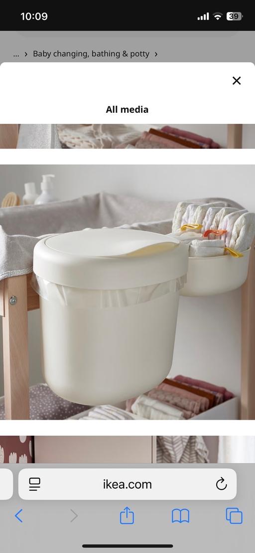 Buy & Sell Edgbaston Birmingham - Photos for Changing table associates