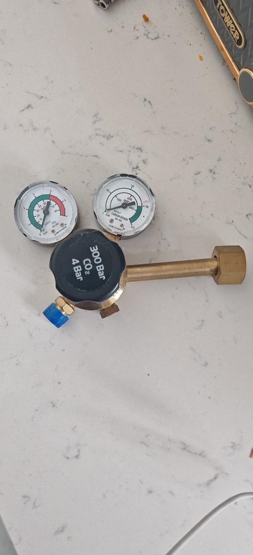 Buy & Sell Braunstone Blaby - Photos for Parweld E700152 Regulator Single Stage 2 Gaug