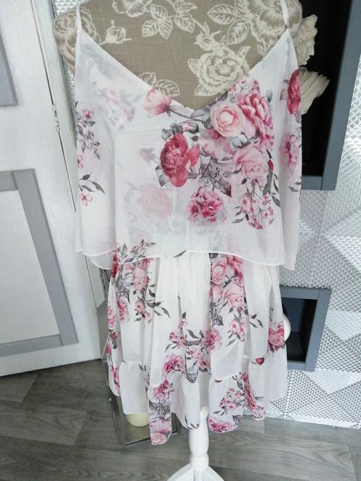 Buy & Sell Bushbury Wolverhampton - Photos for ladies dress size *2XL* (seems smaller) 