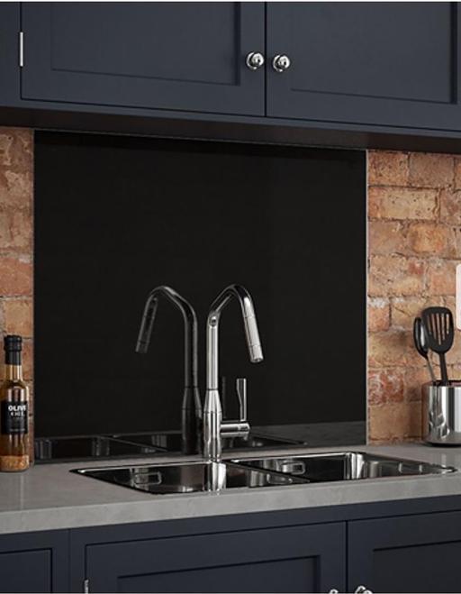 Buy & Sell Allesley Coventry - Photos for Bespoke black glass splashback