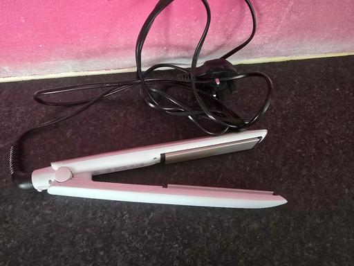 Buy & Sell Bow East London - Photos for PROluxe Hair Straightener Remington
