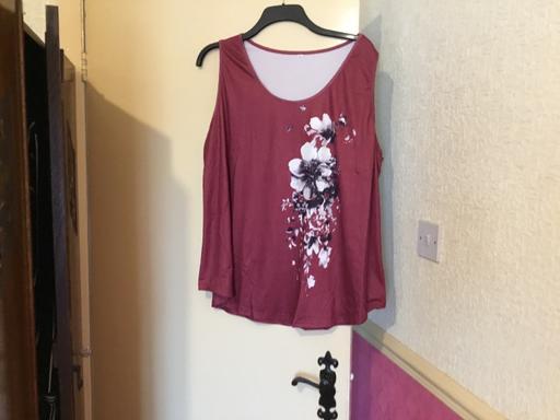 Buy & Sell Woodcross Wolverhampton - Photos for Ladies New Size 4XL Vest Top