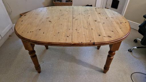 Buy & Sell Tunbridge Wells Town Centre Tunbridge Wells - Photos for Extendable wooden table