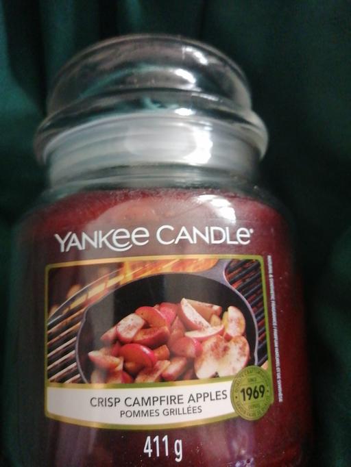Buy & Sell Dosthill Tamworth - Photos for YANKEE CANDLE MEDIUM JAR