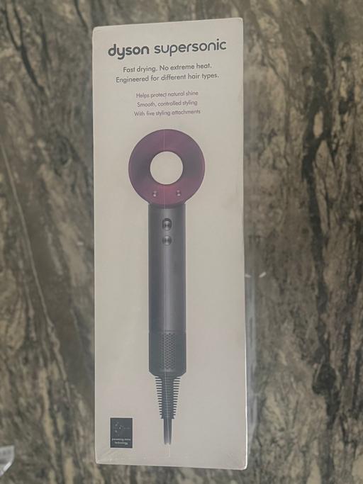 Buy & Sell Waddon South East London - Photos for Dyson Hairdryer