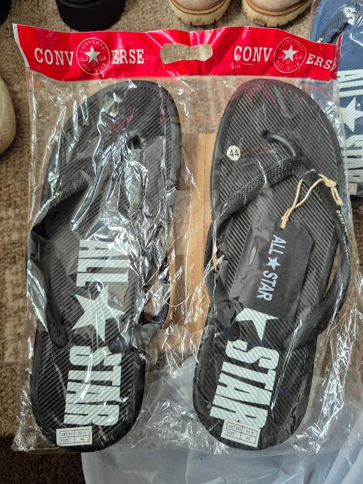 Buy & Sell Shareshill South Staffordshire - Photos for Mens size 11 black Flip Flops bnwt