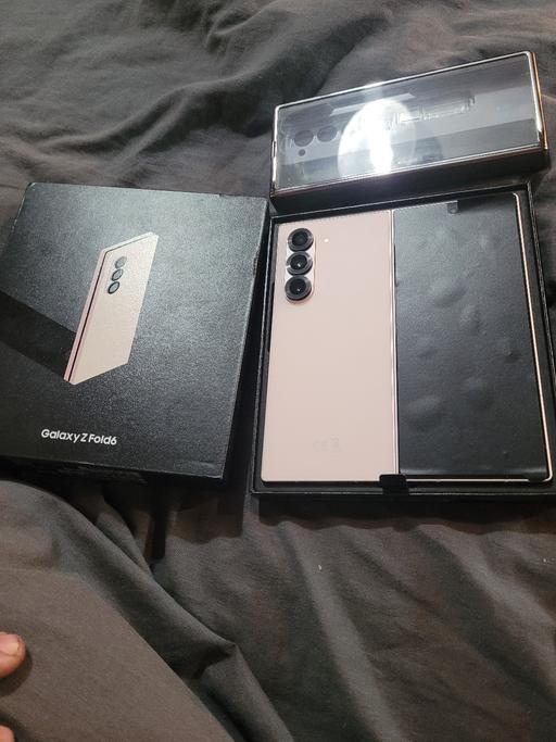 Buy & Sell Bargoed Caerphilly - Wales - Photos for samsung galaxy zfold 6 256gb 12gb ram