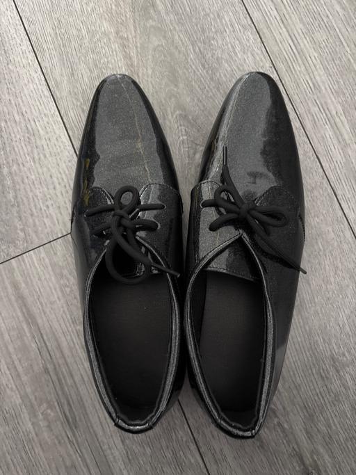 Buy & Sell Southdene Knowsley - Photos for Pointy sparkly shoes