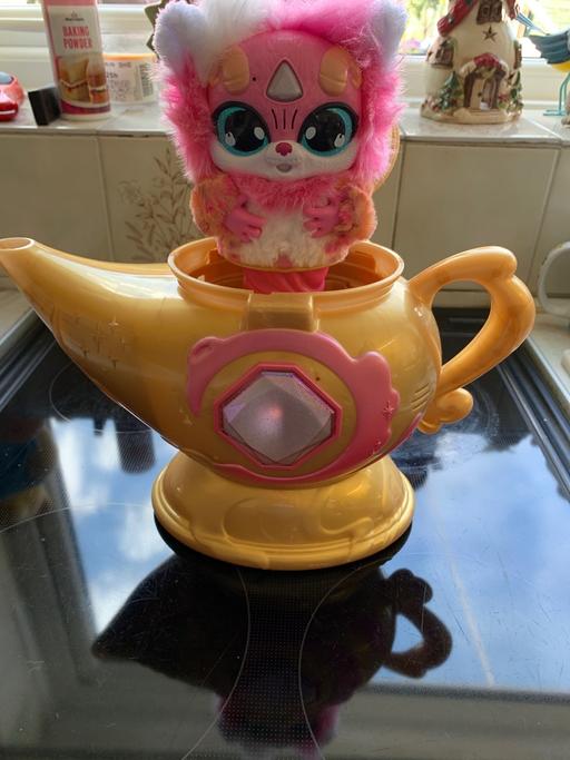 Buy & Sell Leamore Walsall - Photos for Magic Mixies Genie Lamp
