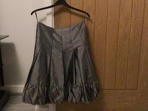 Buy & Sell Norbury South West London - Photos for Skirt