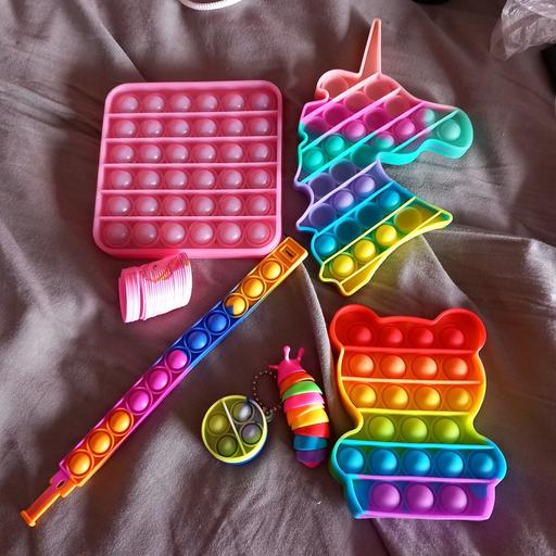 Buy & Sell Sheldon Birmingham - Photos for fridget toys